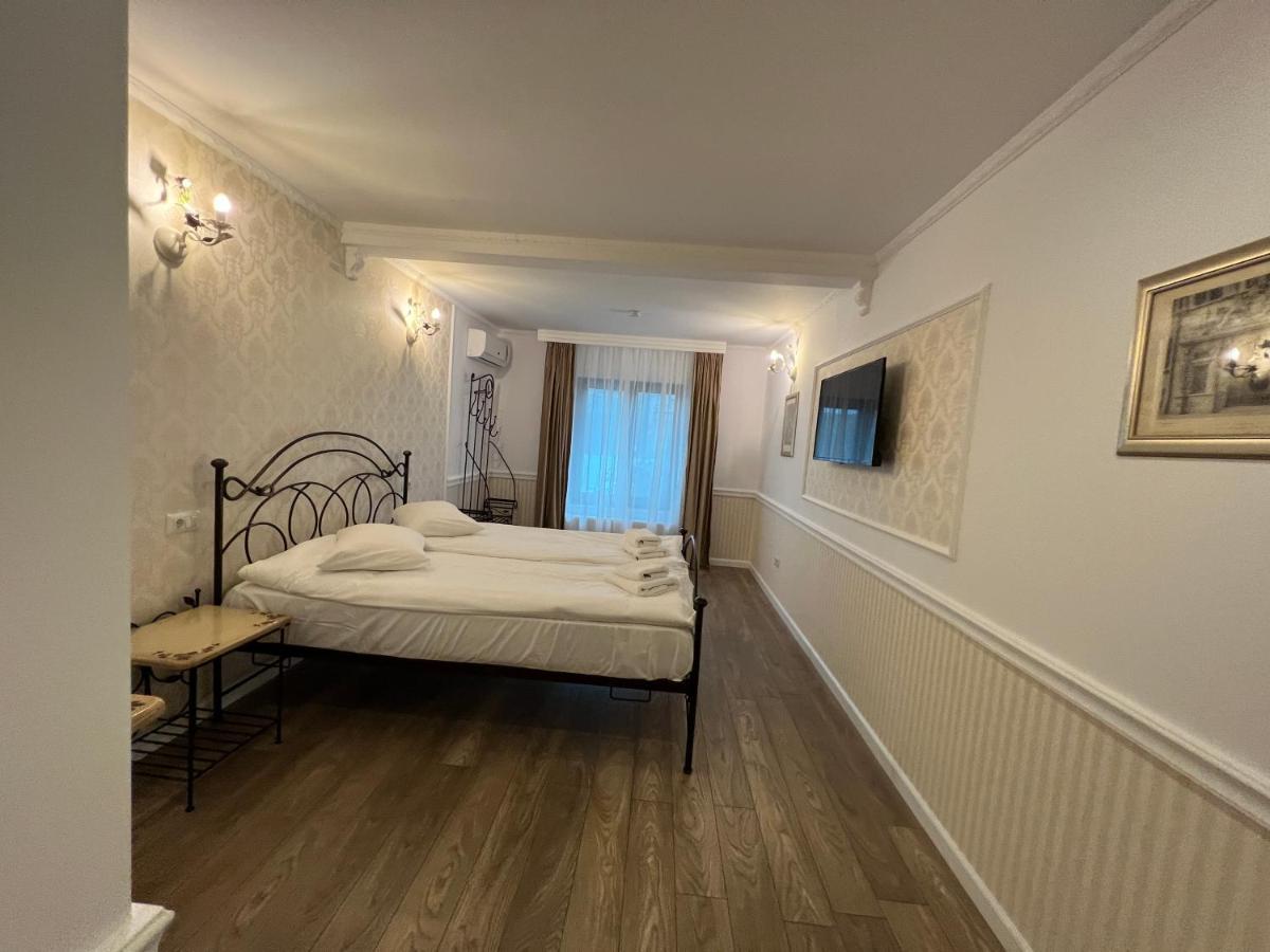 Hotel Boutique Cathedral Plaza Residences Room For Rent Downtown Bukurešť Exteriér fotografie